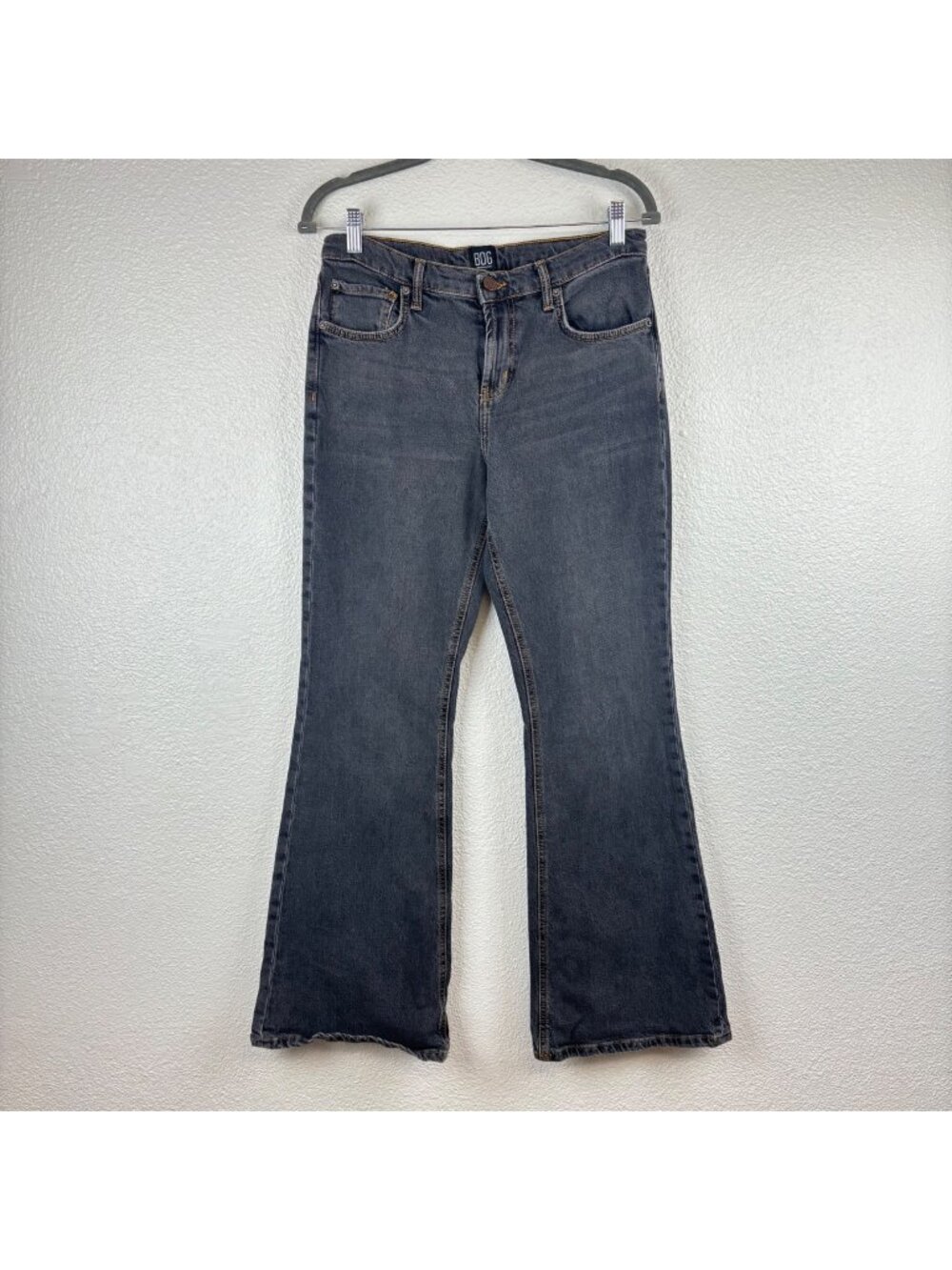 ✨3/$30 BDG 30 Urban Outfitters Gray Flare Jeans Low Rise Distressed Hem Denim
